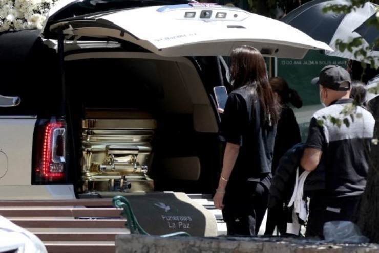 Trùm ma túy Mexico được chôn trong quan tài mạ vàng