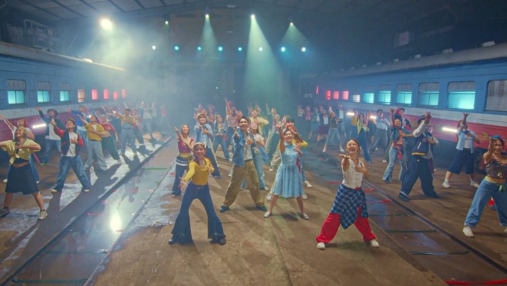 Ngôn ngữ điện ảnh duy mỹ của 'Cảm Ơn Người Đã Thức Cùng Tôi' - 1