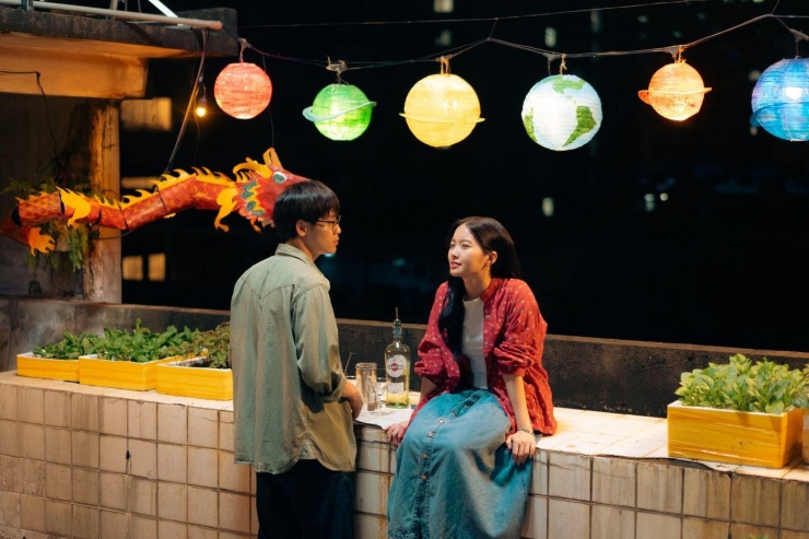 Ngôn ngữ điện ảnh duy mỹ của 'Cảm Ơn Người Đã Thức Cùng Tôi' - 3