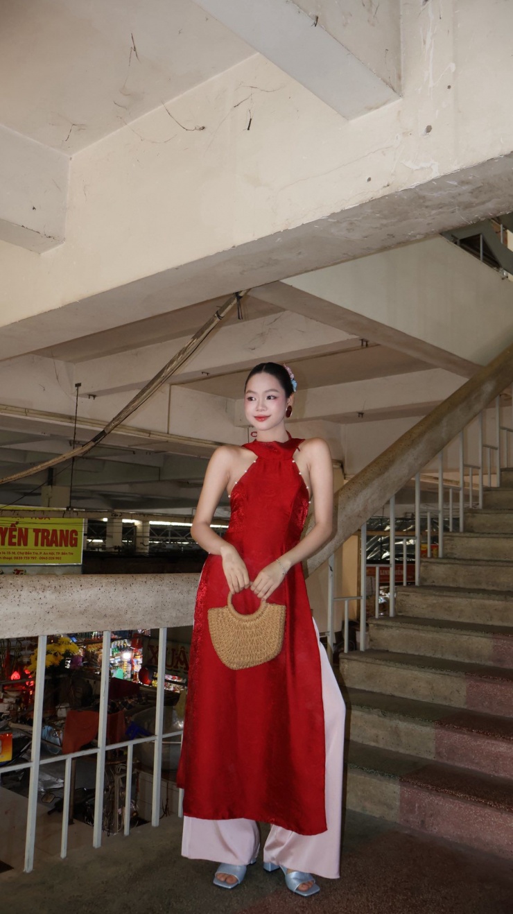 Miss World Vietnam 2025 đã bước vào chặng 2 với sự tranh sắc tranh tài của 48 thí sinh với các vòng thi quan trọng: Người đẹp Bản lĩnh (Head To Head Challenge), Người đẹp Tài năng, Người đẹp Thể thao, Người đẹp Nhân ái và Người đẹp Biển. Thí sinh chiến thắng các phần thi phụ này sẽ được đặc cách vào Top 20 chung cuộc; riêng giải Người đẹp Nhân ái và Người đẹp được yêu thích nhất sẽ giành vé thẳng vào Top 6.
