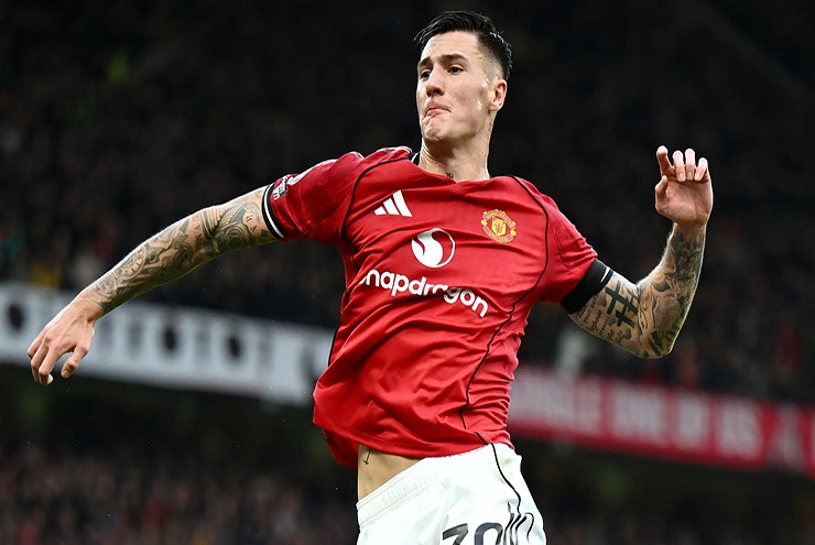 Benjamin Sesko: Từ “bom tấn” gây thất vọng đến người hùng mới của MU