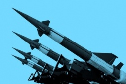 Pháp, Đức lập “nhóm chỉ đạo hạt nhân”