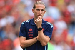 Tin mới nhất bóng đá chiều 3/3: Flamengo sa thải HLV Filipe Luis, nhắm thầy cũ Mbappe thay thế