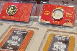 Sáng 3-3, giá vàng miếng SJC và bạc Phú Quý biến động mạnh