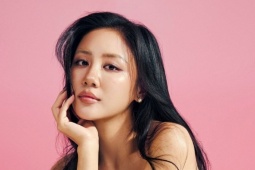 Văn Mai Hương: 'Tôi đã bớt ngu trong chuyện tình cảm'