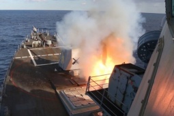 Mỹ tuyên bố phá hủy trận địa tên lửa, sở chỉ huy Vệ binh Cách mạng Hồi giáo Iran