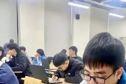 Bỏ bằng tốt nghiệp THCS, giao hiệu trưởng cấp bằng tốt nghiệp THPT