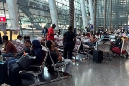 Đại sứ quán Mỹ tại Riyadh bị tấn công, Washington phát cảnh báo khẩn