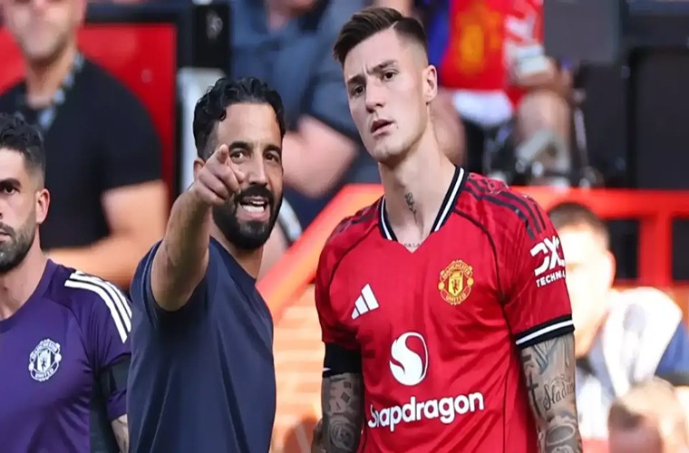 Benjamin Sesko: Từ “bom tấn” gây thất vọng đến người hùng mới của MU - 7