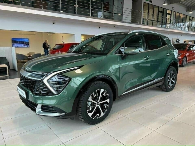 Honda CR-V G/L và Sportage 2.0G: Cuộc đấu “giá rẻ” thật sự ở phân khúc C-SUV - 7