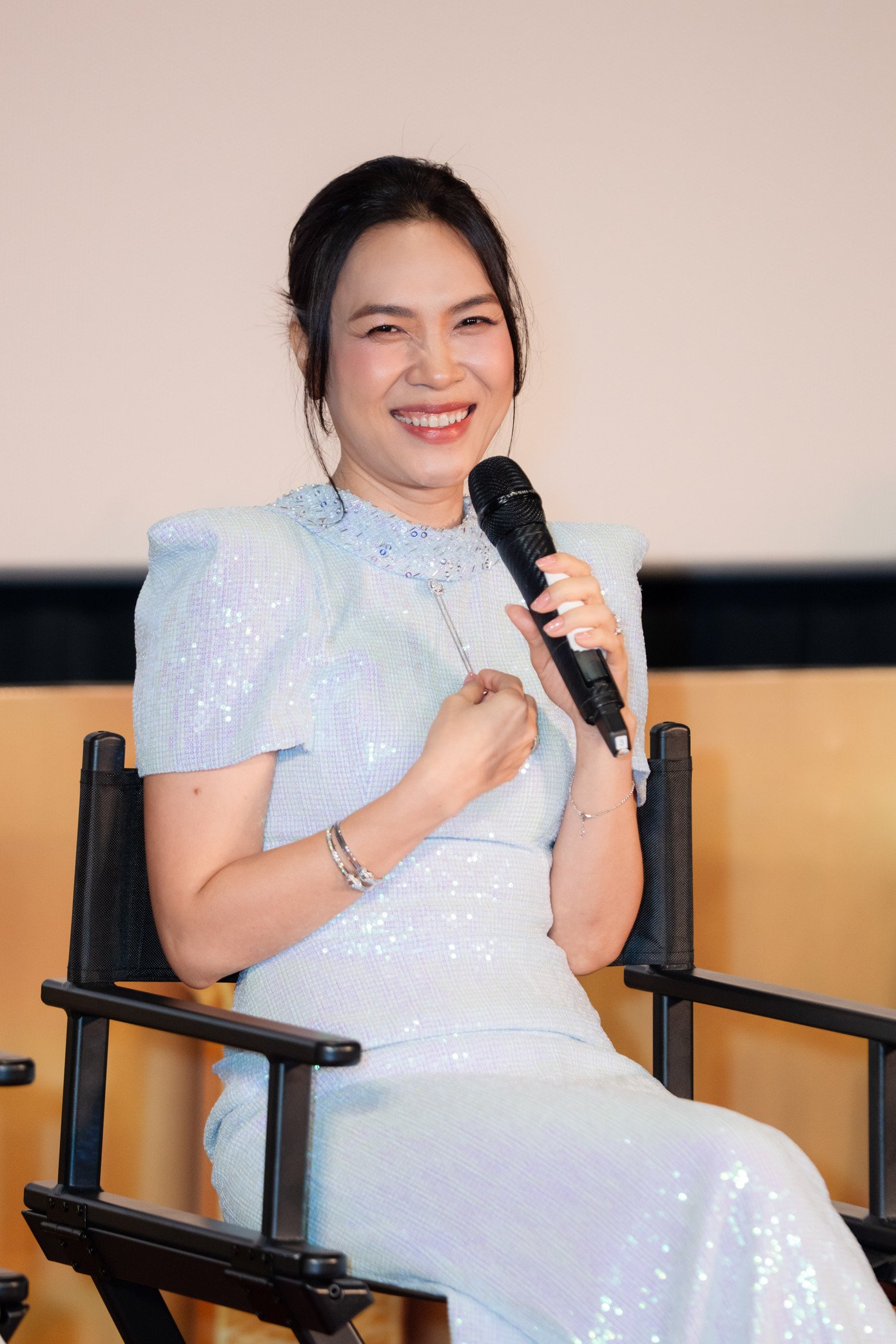 Yêu sách của Mỹ Tâm - 1