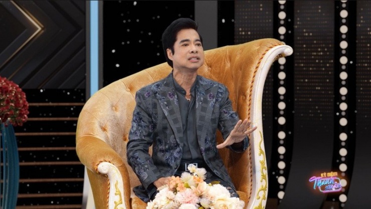 Ngọc Sơn trung thành với cách gọi khán giả là "đại gia đình"