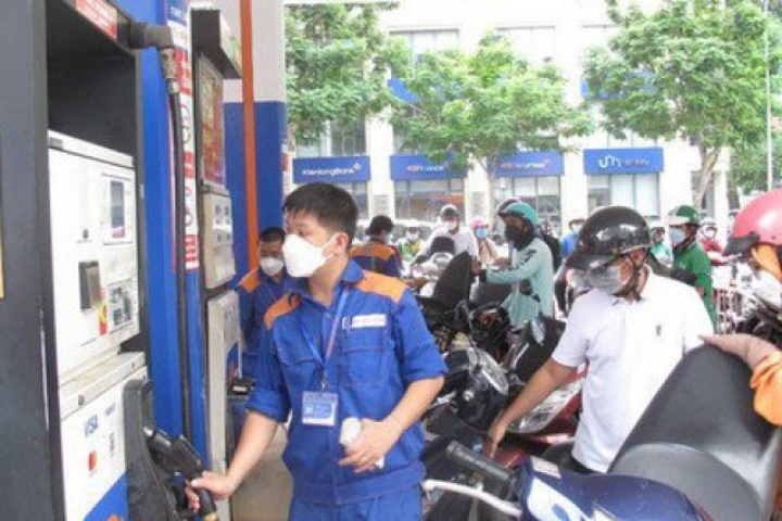 Dự báo về "cú sốc" giá xăng dầu ngày mai, dầu có thể tăng tới 3.500-4.000 đồng/lít