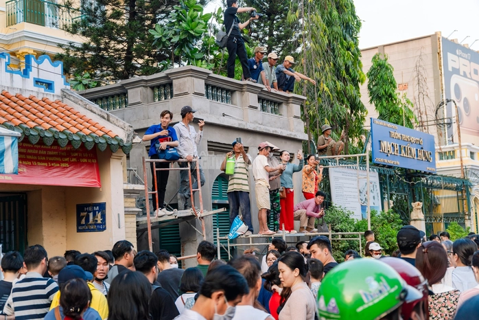 VIDEO: Hơn 1.000 người tham gia Tết Nguyên tiêu 2026 tại khu Chợ Lớn - 21