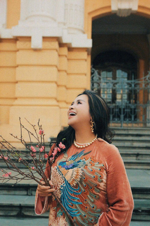 Ngoài cuộc sống gia đình êm ấm giúp tinh thần Thanh Lam luôn hạnh phúc thì công việc thăng hoa, nhận được nhiều sự ủng hộ của khán giả cũng giúp chị thêm viên mãn.