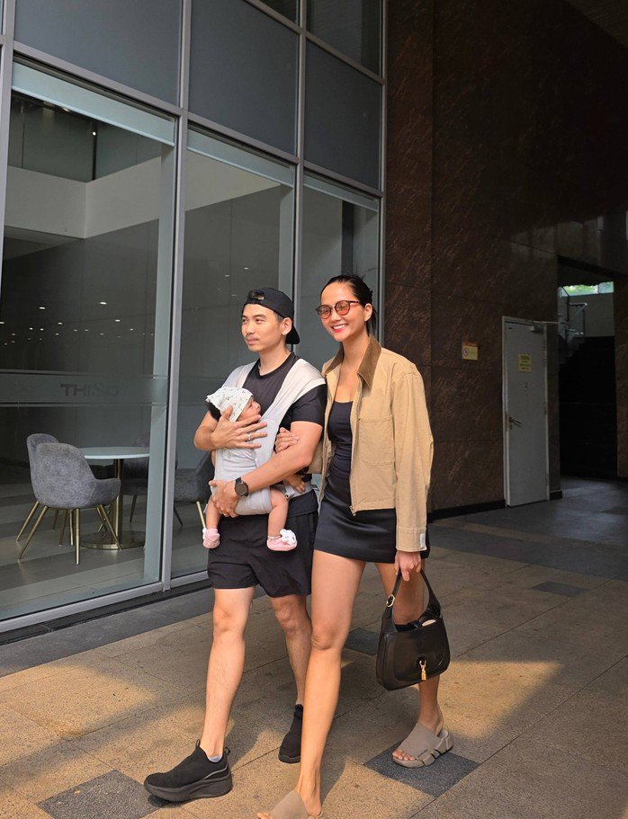 Gia đình nhỏ của H'hen Niê