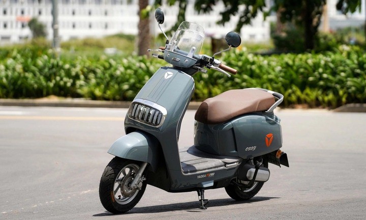 Yadea Ossy tích hợp nhiều tính năng thông minh trong phân khúc giá phổ thông.