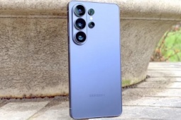 Galaxy S26 Ultra có pin "trâu" hơn iPhone 17 Pro Max không?