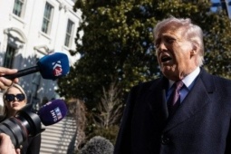 Mỹ hộ tống tàu thuyền qua eo biển Hormuz, Israel phá hủy cơ sở hạt nhân của Iran