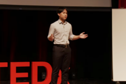 “Thần đồng tính nhẩm” Trần Gia Hưng từng khiến đối thủ Nhật Bản khóc vì run hiện ra sao?