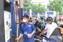 Dự báo về "cú sốc" giá xăng dầu ngày mai, dầu có thể tăng tới 3.500-4.000 đồng/lít