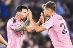 Messi sắp phá kỷ lục vĩ đại của Ronaldo từ năm 2024