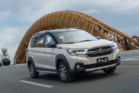 Giá xe Suzuki XL7 Hybrid tháng 3/2026, ưu đãi tới 55 triệu đồng