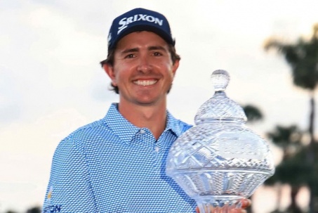 Ngỡ ngàng Echavarria lên ngôi nhờ thảm họa ở hố đấu “bẫy gấu”