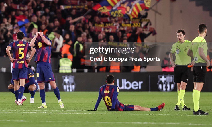 Barcelona suýt tạo nên màn ngược dòng thần kỳ