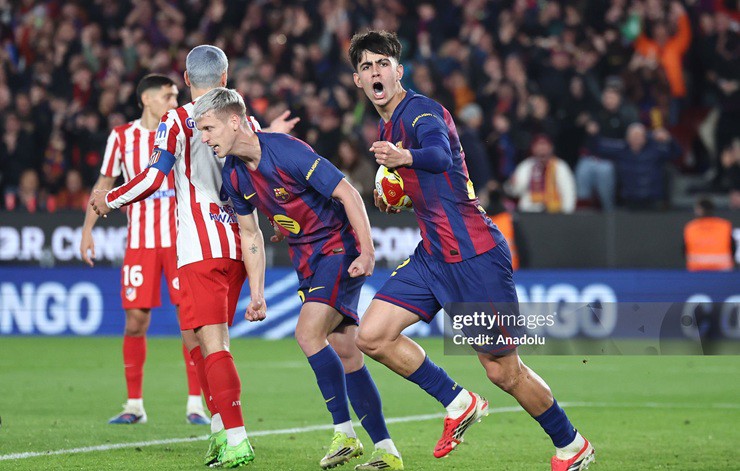 Marc Bernal tỏa sáng lập cú đúp