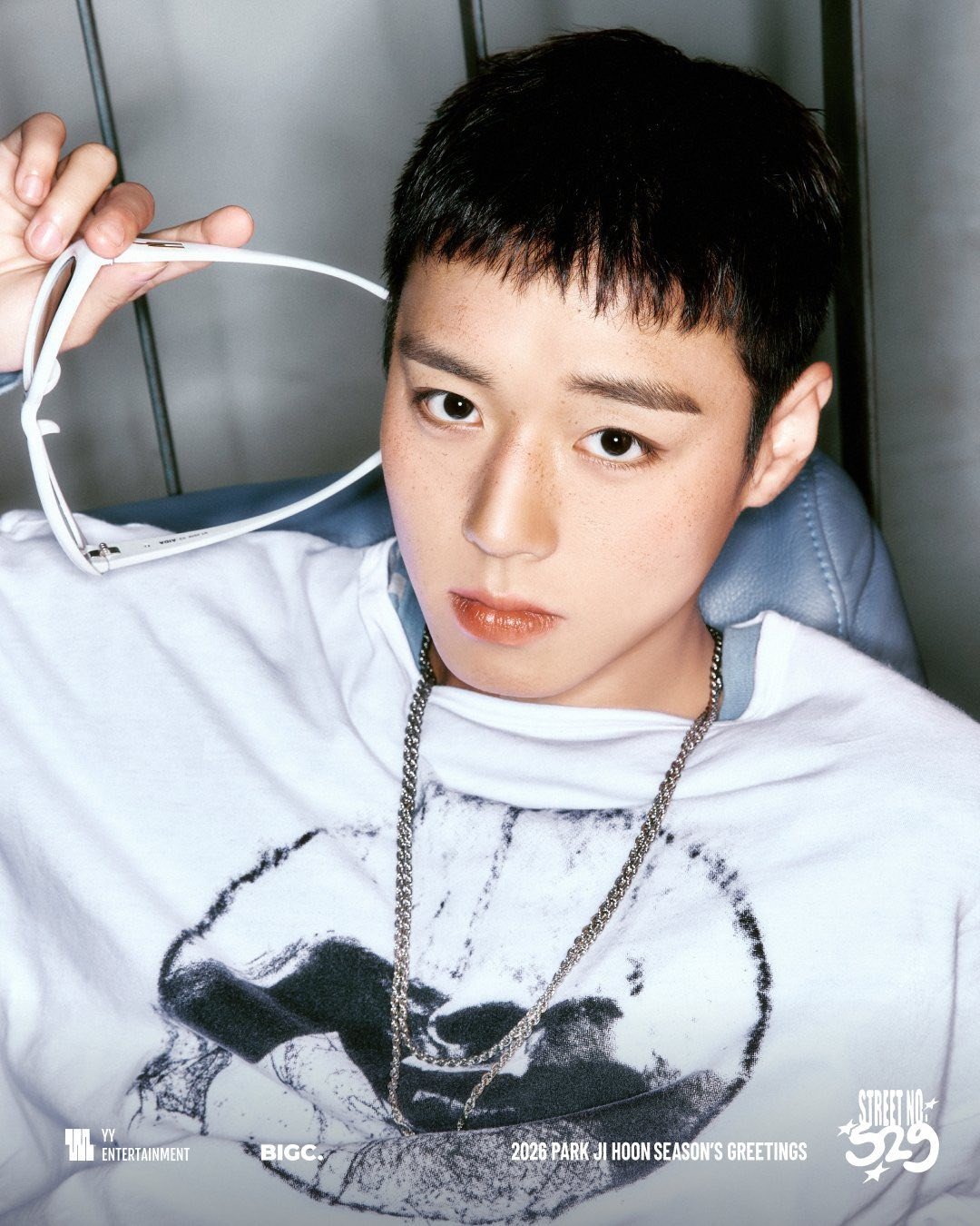 Chân dung nam diễn viên hút 10 triệu người đến phòng vé - 15