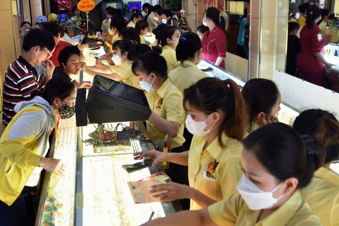 Giá vàng hôm nay tiếp tục suy yếu