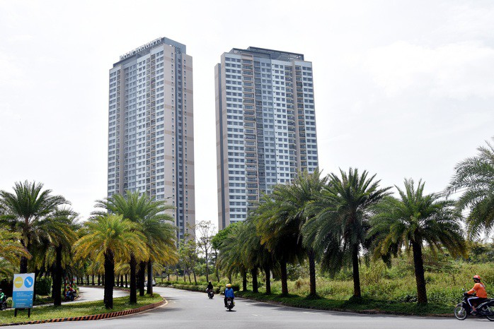 Lãi suất vay mua nhà tăng cao khiến người mua nhà lẫn các chủ đầu tư đều gặp khóẢnh: Tấn Thạnh