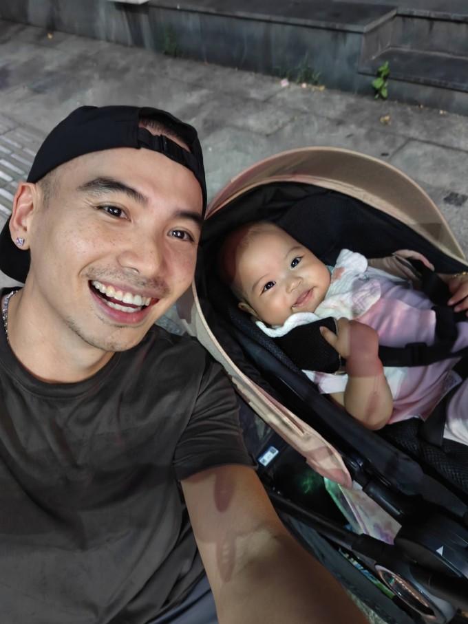 Ảnh sao 5/3: Hòa Minzy bị đồn yêu quân nhân - 10