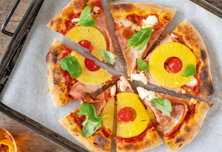 Không chỉ pizza dứa, người Italia còn bài xích các loại pizza có vị ngọt và mặn lẫn lộn.