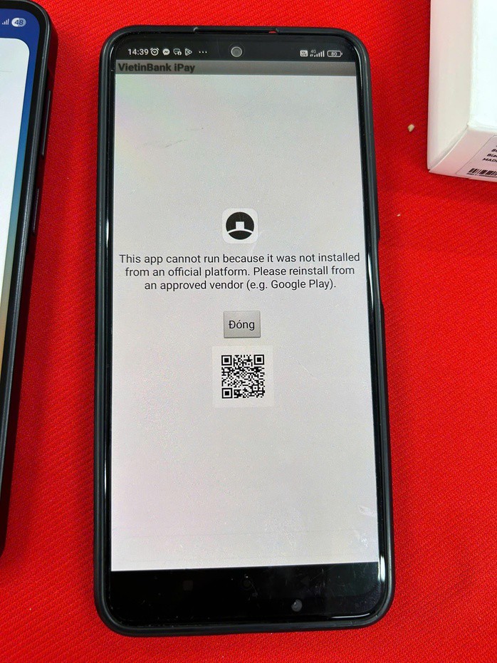 Nhiều người tá hóa vì bất ngờ bị khóa ứng dụng ngân hàng - 3