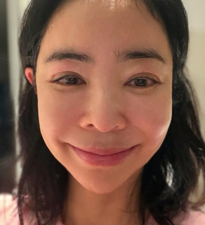 Lee Hye Young đăng ảnh mới. Ảnh: Instagram