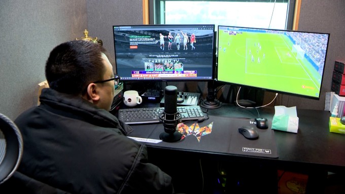  Khu làm việc của bình luận viên  Người Thỏ. Ảnh: A05  