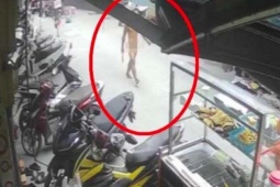 Ảo giác sau khi sử dụng ma túy, gã trai cầm dao ra đường đuổi chém nhiều người