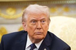 Ông Trump chấm chiến dịch tấn công Iran '15 trên 10 điểm'