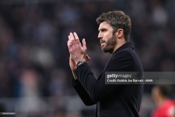 MU thua đau Newcastle: Carrick nói gì khi mất chuỗi bất bại tại Ngoại hạng Anh