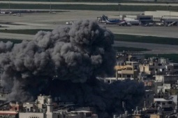 Iran phóng tên lửa vào Israel và loạt căn cứ Mỹ, eo biển Hormuz nóng bỏng