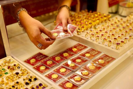 Vì sao giá vàng giảm giữa căng thẳng Trung Đông? Liệu sẽ giảm tiếp hay tăng?