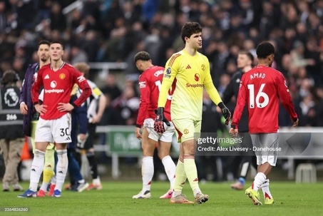 Đua vé C1 nghẹt thở: MU đứt chuỗi bất bại, Liverpool - Chelsea có vượt lên?