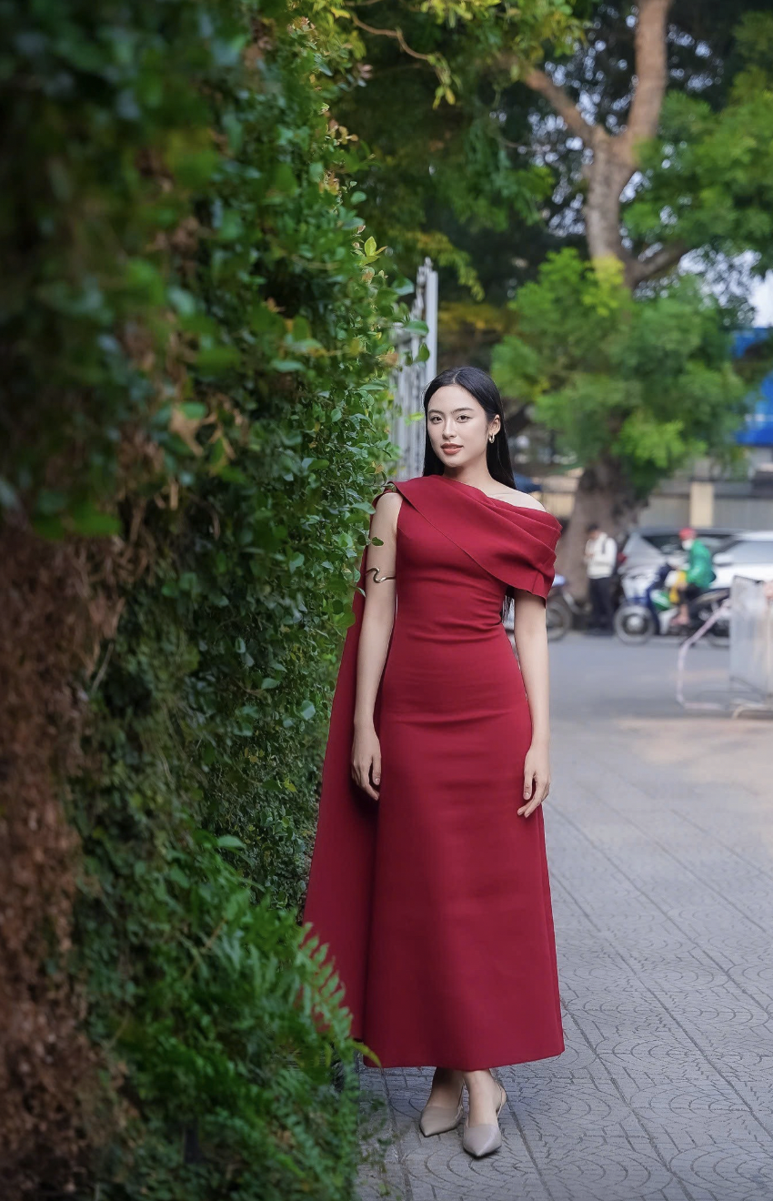 Có thể thấy Vân Nhi "có da có thịt", bầu bĩnh hơn so với sắc vóc mảnh mai trước đây.&nbsp;