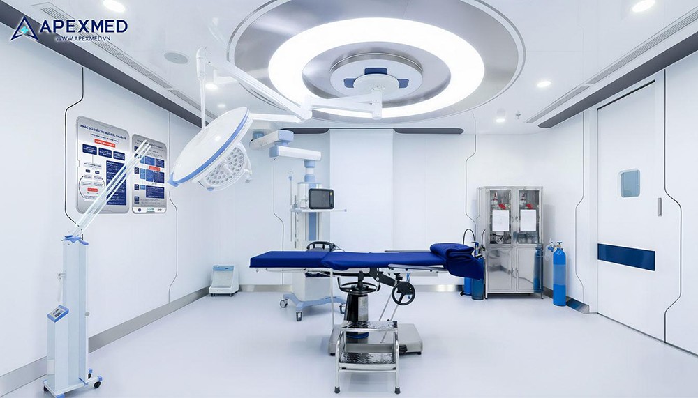 Hệ thống phòng phẫu vô khuẩn được thiết kế theo nguyên tắc một chiều, ứng dụng áp lực dương cùng hệ thống lọc khí HEPA hiện đại.