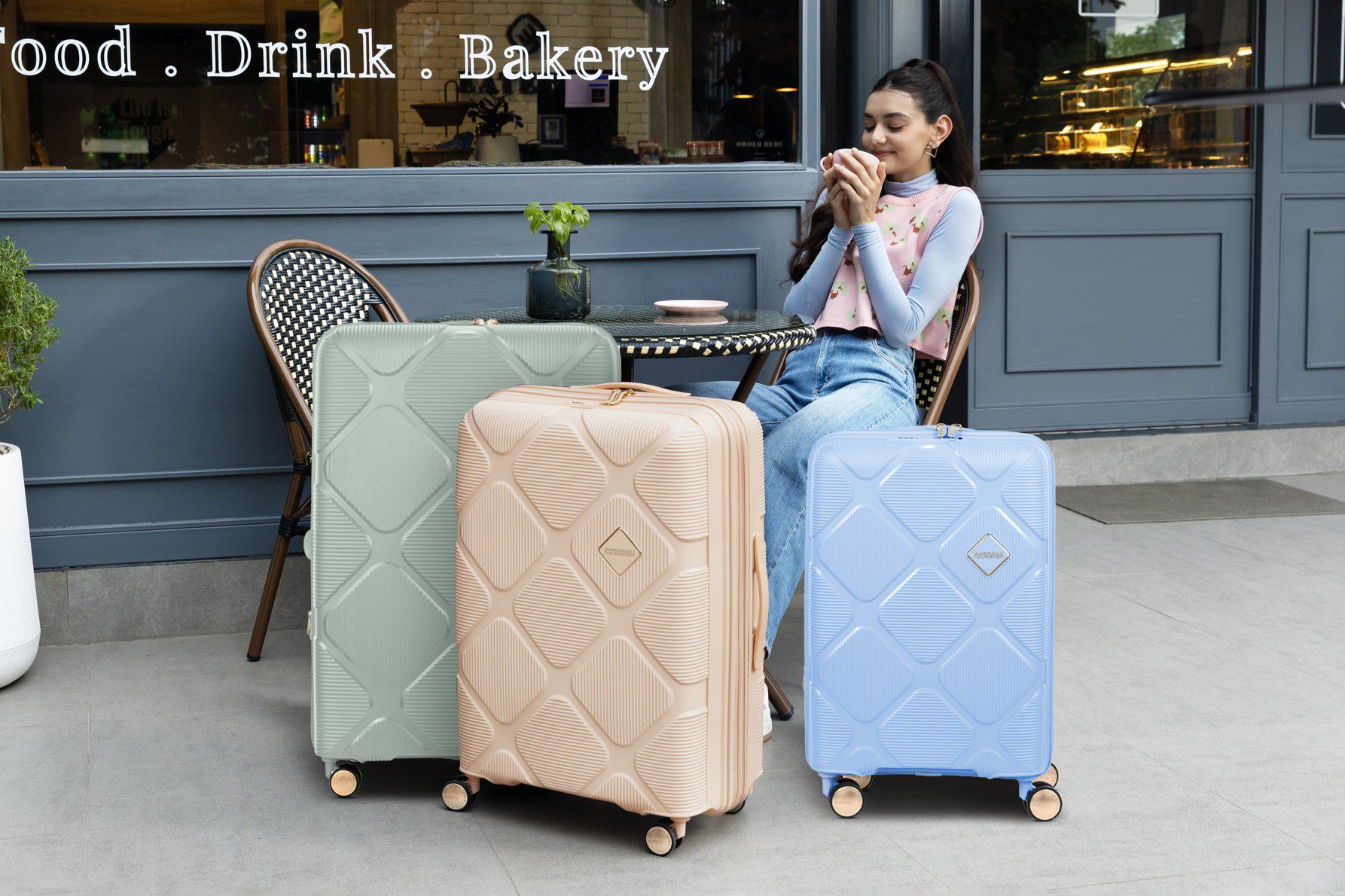 Hình 3. Combo 3 vali American Tourister Instagon - Tiết kiệm đến 13 triệu đồng (Nguồn: American Tourister)