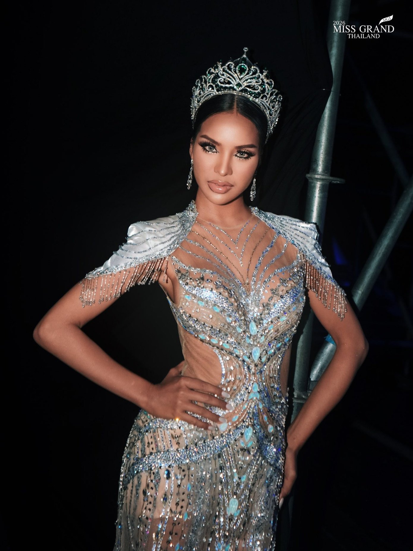 Thí sinh Hoa hậu Hòa bình Thái Lan bị chỉ trích - 7