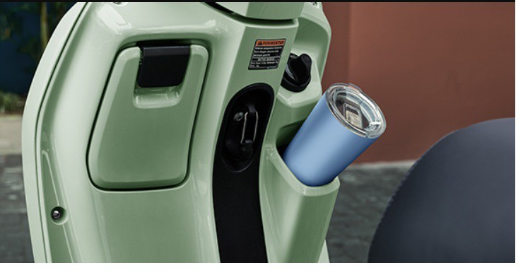 Yamaha giới thiệu Fazzio Hybrid Special Edition Starry Night, xe ga thời trang tiết kiệm xăng - 6