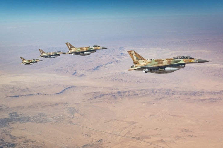 Máy bay chiến đấu F-16i của Không quân Israel bay đến Iran, ngày 4/3/2026. Ảnh: IDF